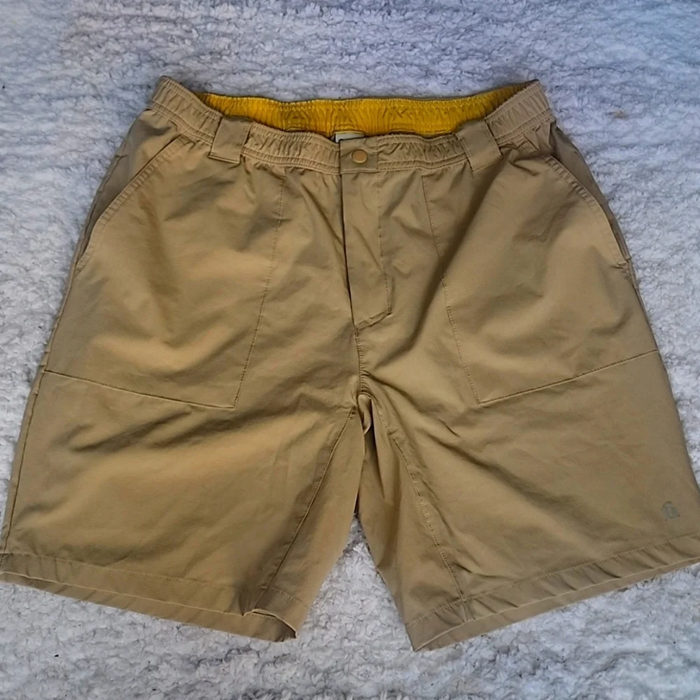 Mens Fielder Bonobos shorts size large